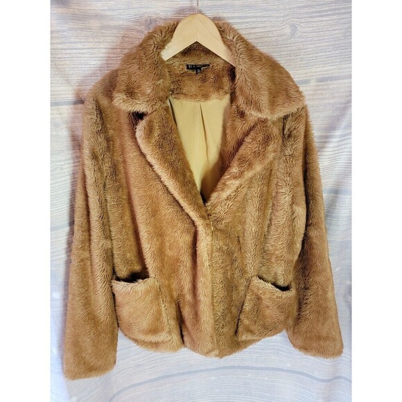 B Collection by Bobeau Twiggy Faux Fur Jacket Mob Wife - Picture 2 of 9